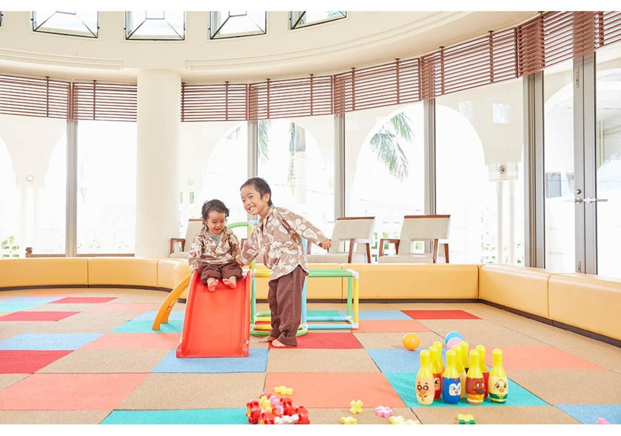Hotel Mahaina Wellness Resorts Okinawa Exteriör bild