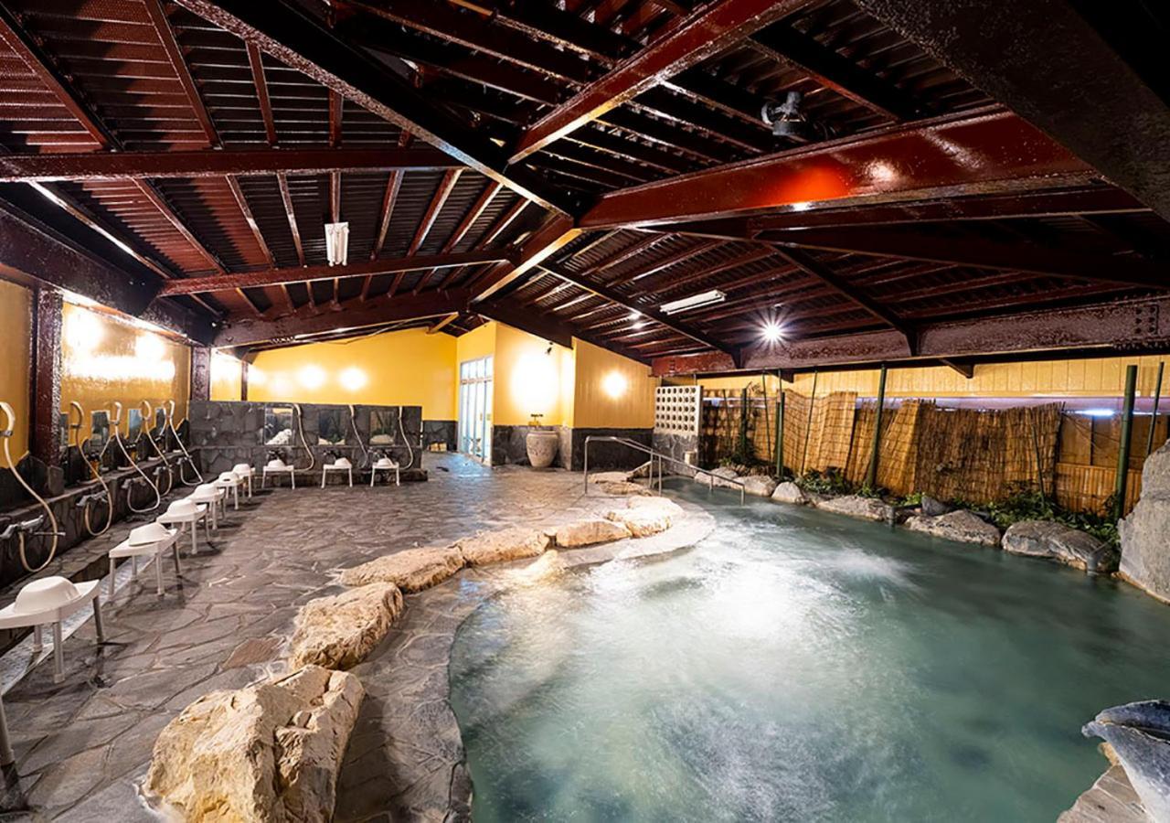 Hotel Mahaina Wellness Resorts Okinawa Exteriör bild