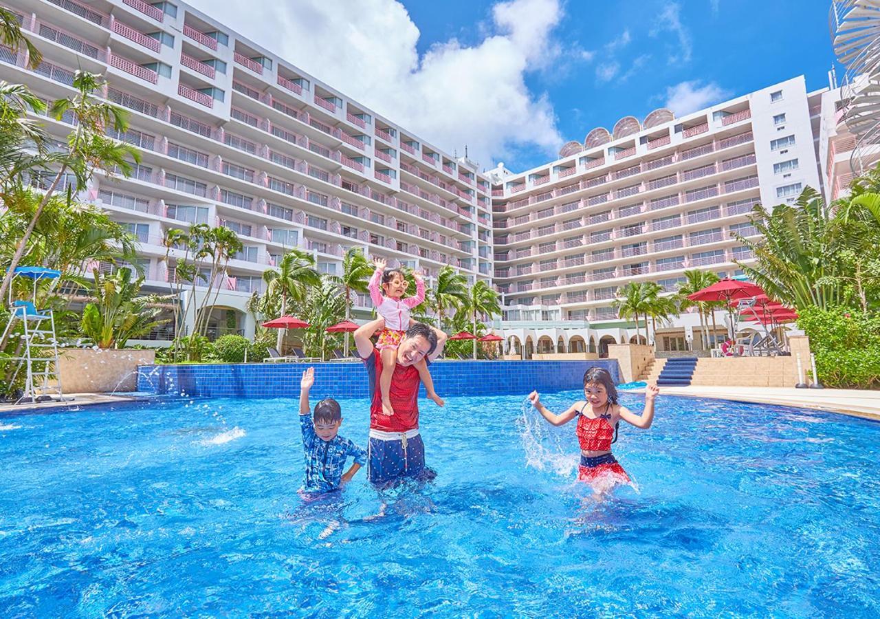 Hotel Mahaina Wellness Resorts Okinawa Exteriör bild